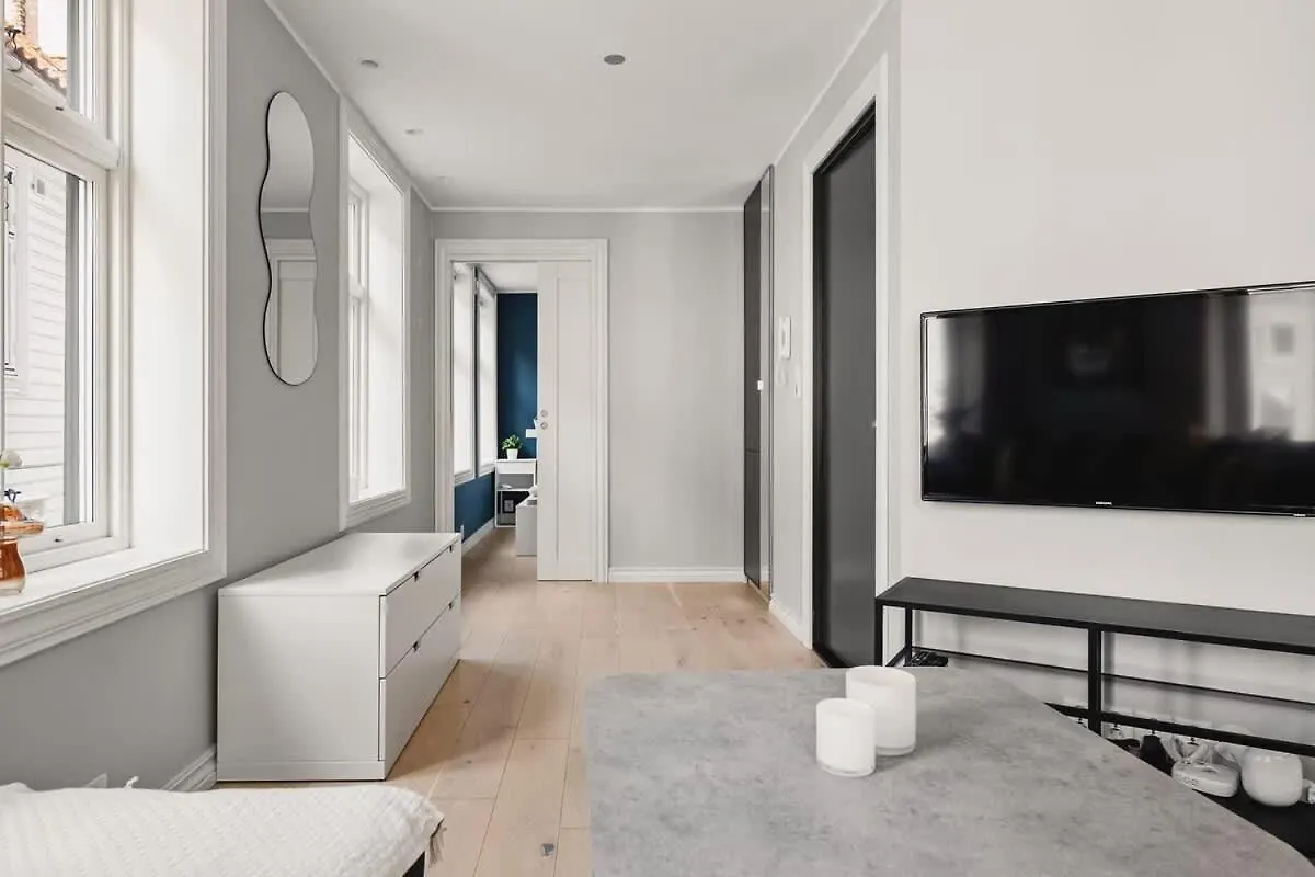 Dinbnb Appartments L 300 M To Bryggen & Floyen! Optimized In 2023 Μπέργκεν 0*,  Νορβηγία